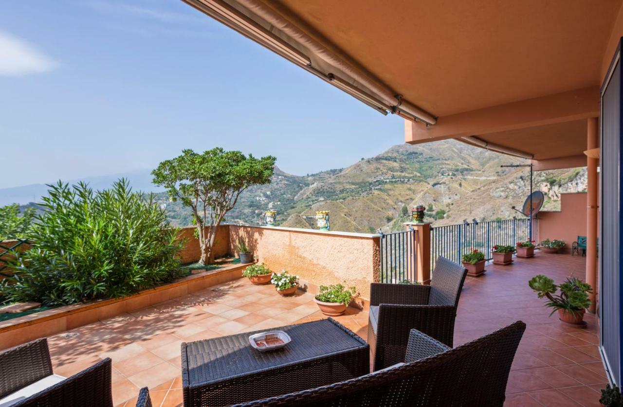 Taormina Apartment With Panoramic View Екстериор снимка